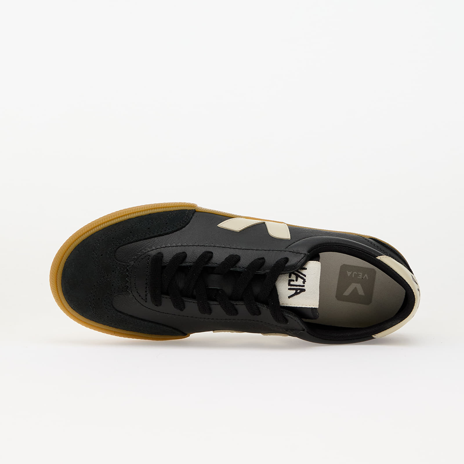 Sieviešu kedas un apavi Veja W Volley O.T. Leather Black_Pierre