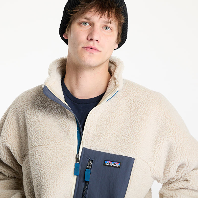 Patagonia Men's Classic Retro-X Jacket Natural/ Smolder Blue | Queens