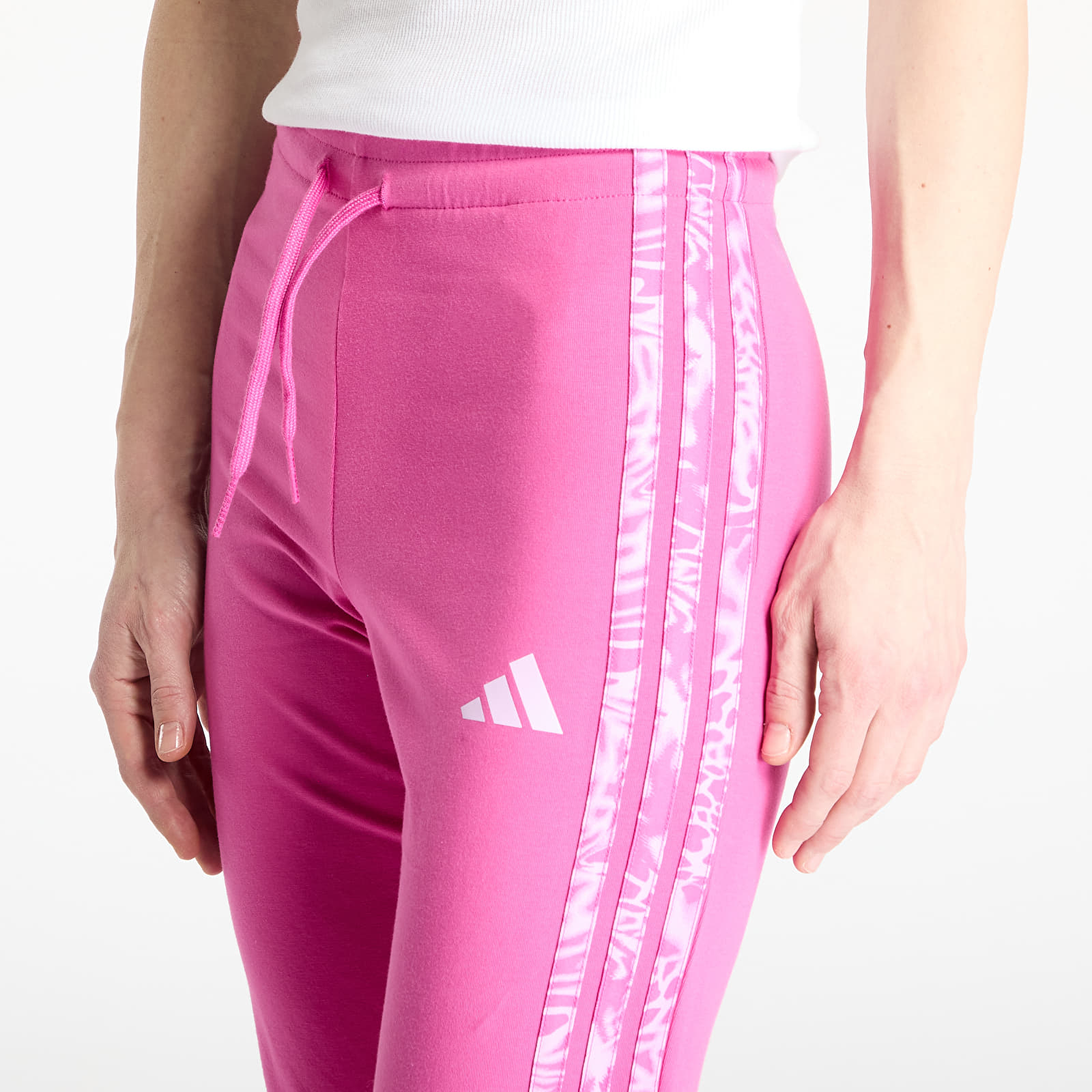 Mallas para mujer adidas Essentials 3 Stripes Print Cotton Leggings Semi Lucid Fuchsia