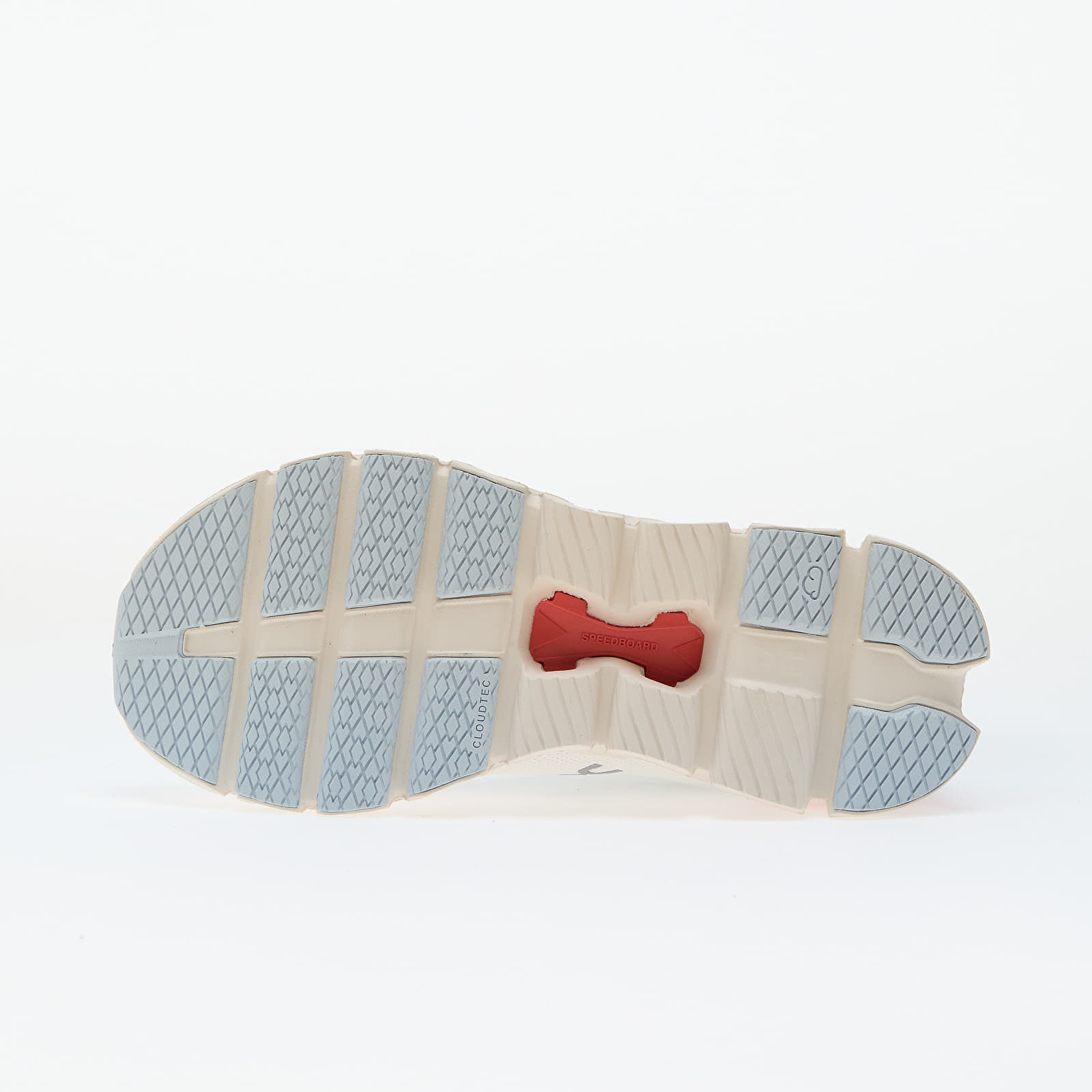Women's sneakers and shoes On W Cloud X 4 Ivory/ Salmon