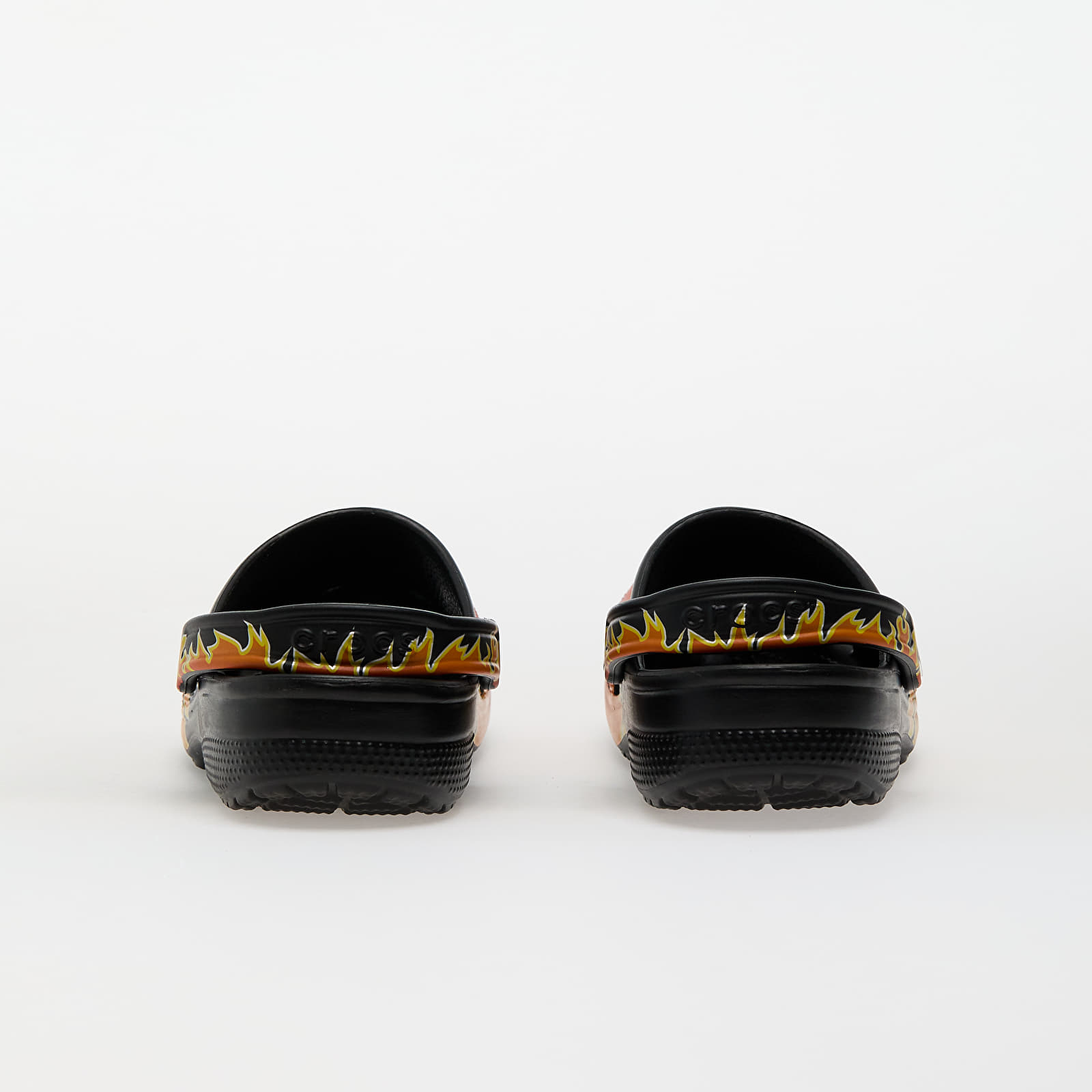 Férfi tornacipők és cipők Crocs Classic Flames Clog Black/ Multi