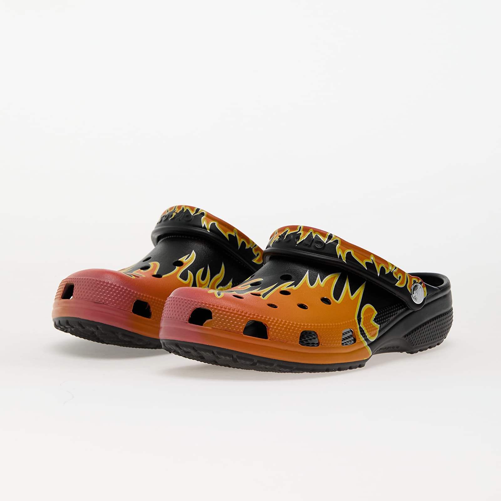 Férfi tornacipők és cipők Crocs Classic Flames Clog Black/ Multi
