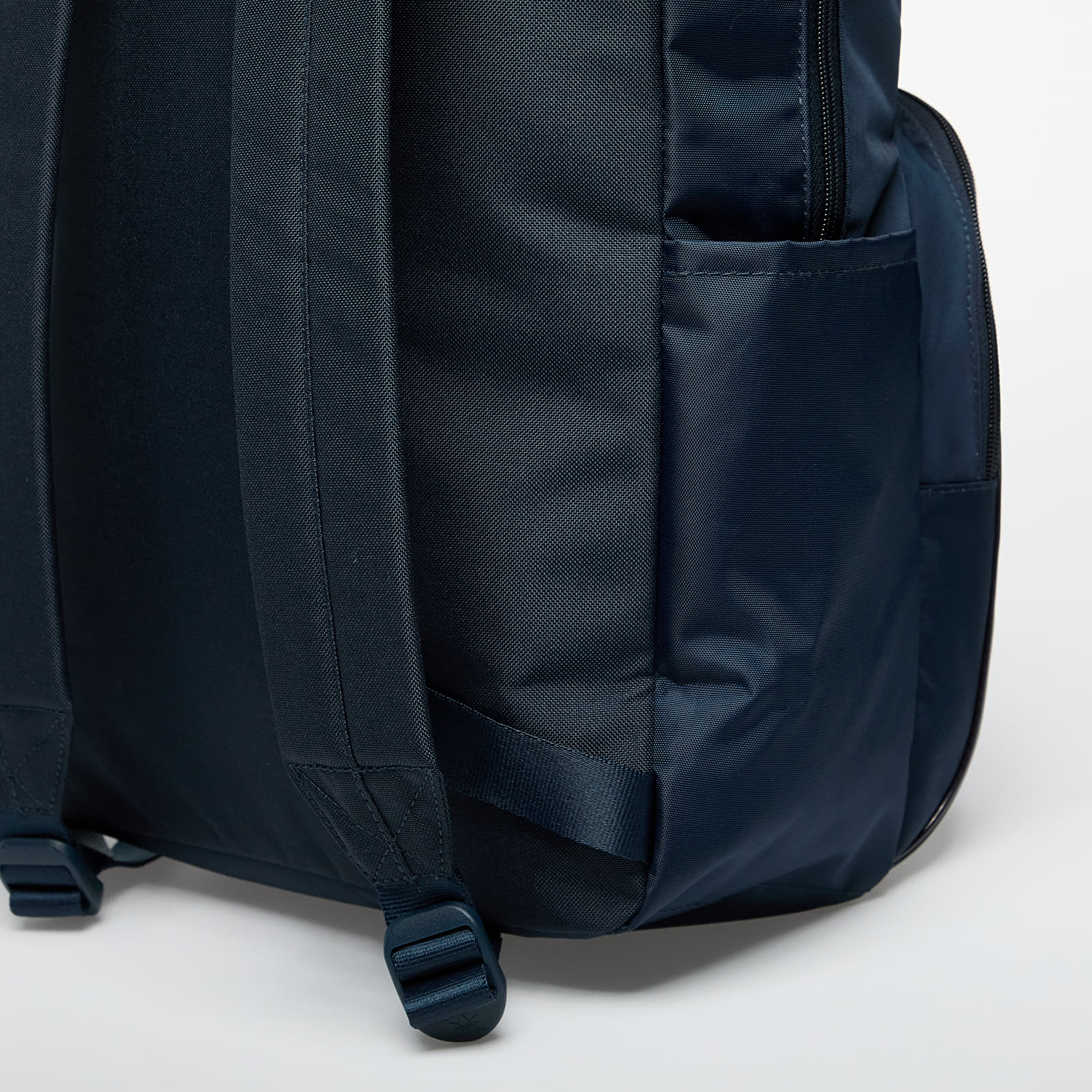 Meeste seljakotid adidas Flap Backpack Aurora Ink