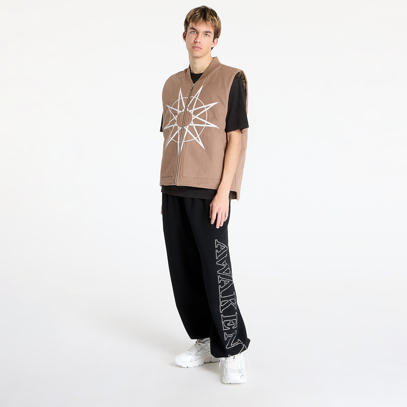 Vesty PLEASURES x Slipknot Goat Padded Vest Beige