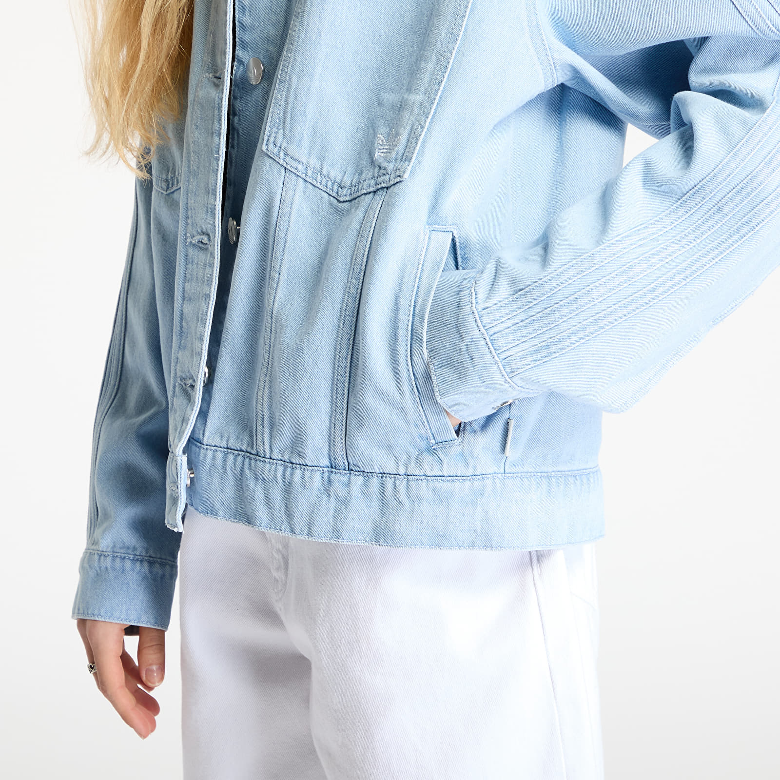 Sobrecamisas adidas Premium Essentials Denim Jacket Not Defined/ Light Denim