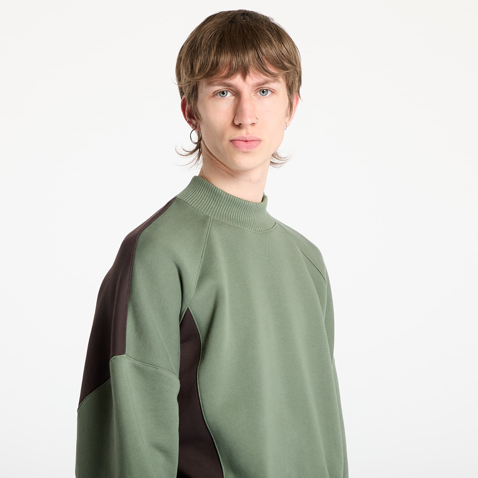 Gensere for menn Reebok French Terry Crewneck UNISEX Breakaway Green/ Unearthed Brown