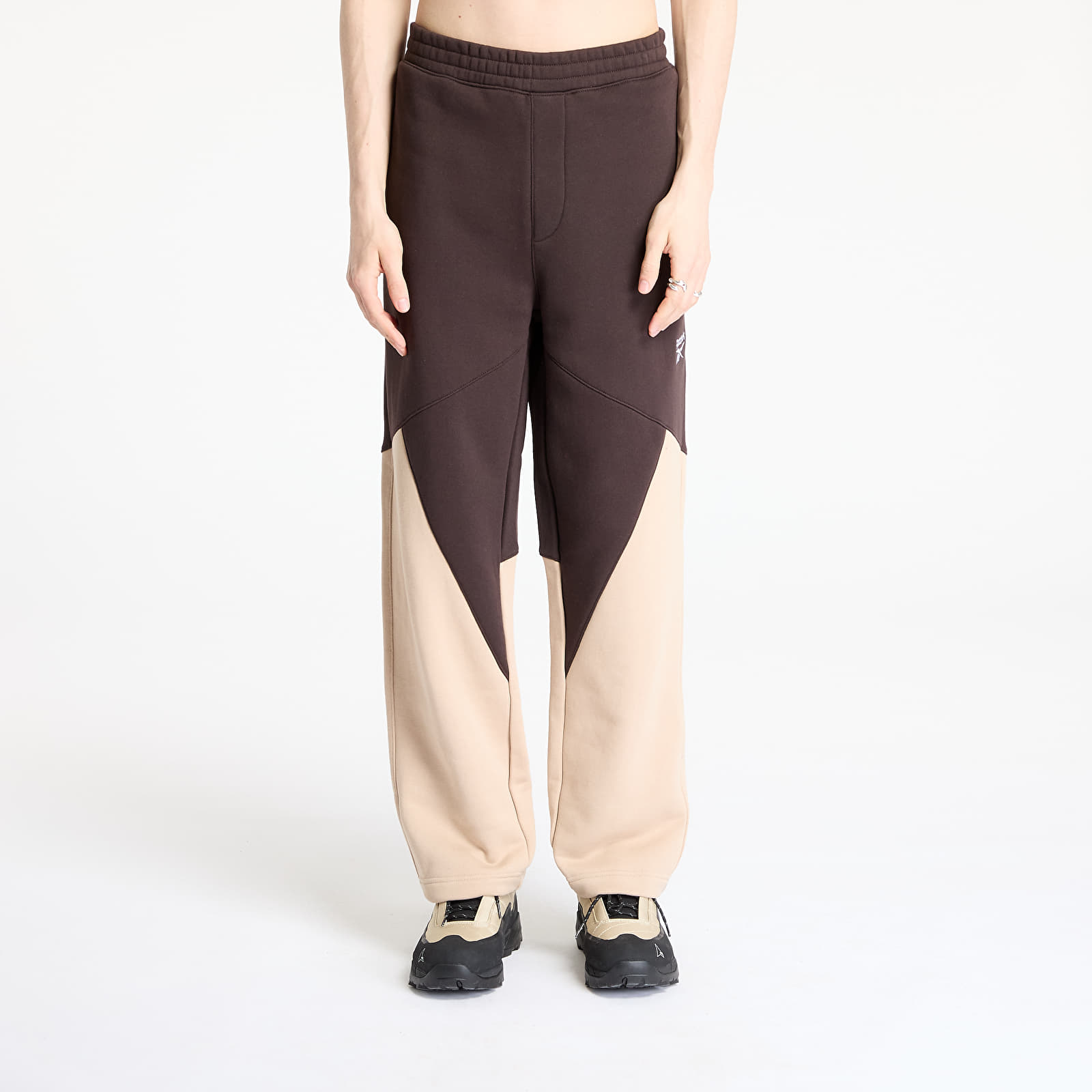 Pantalones de chándal para hombre Reebok Wide Leg Ft Unearthed Pants UNISEX Brown/ Tan