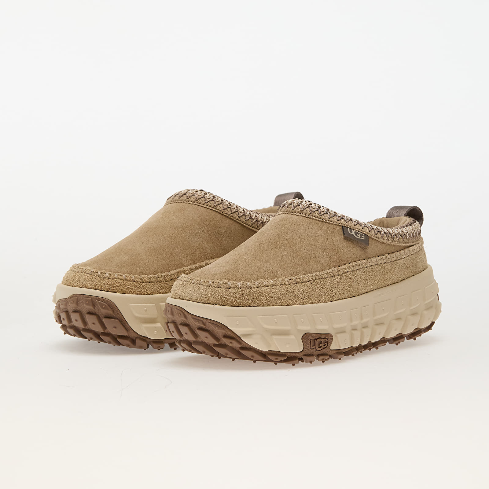 Men's sneakers and shoes UGG M Venture Daze Mustard Seed