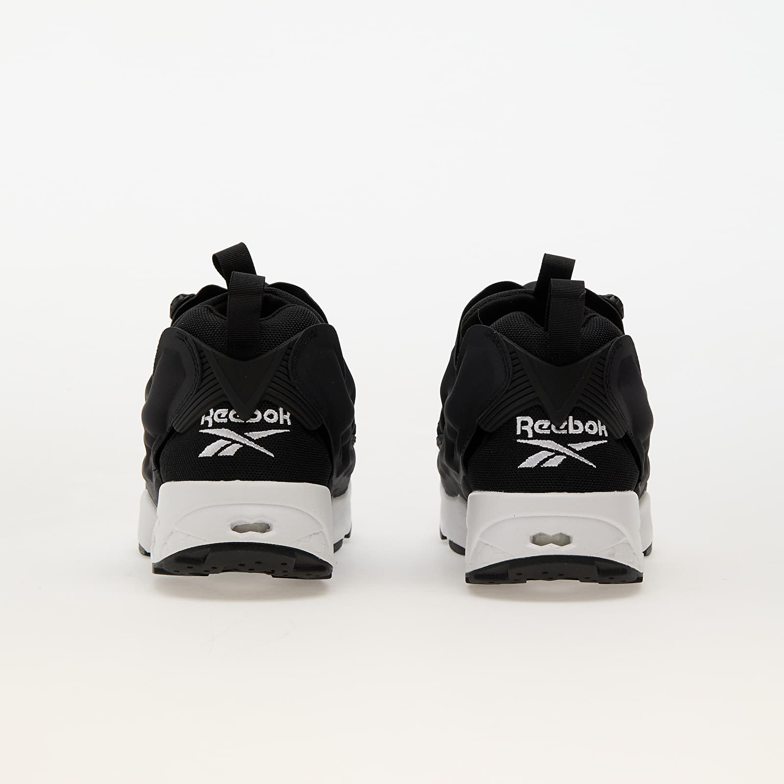 Sneakers og sko til mænd Reebok Instapump Fury 94 Black/ Black/ White