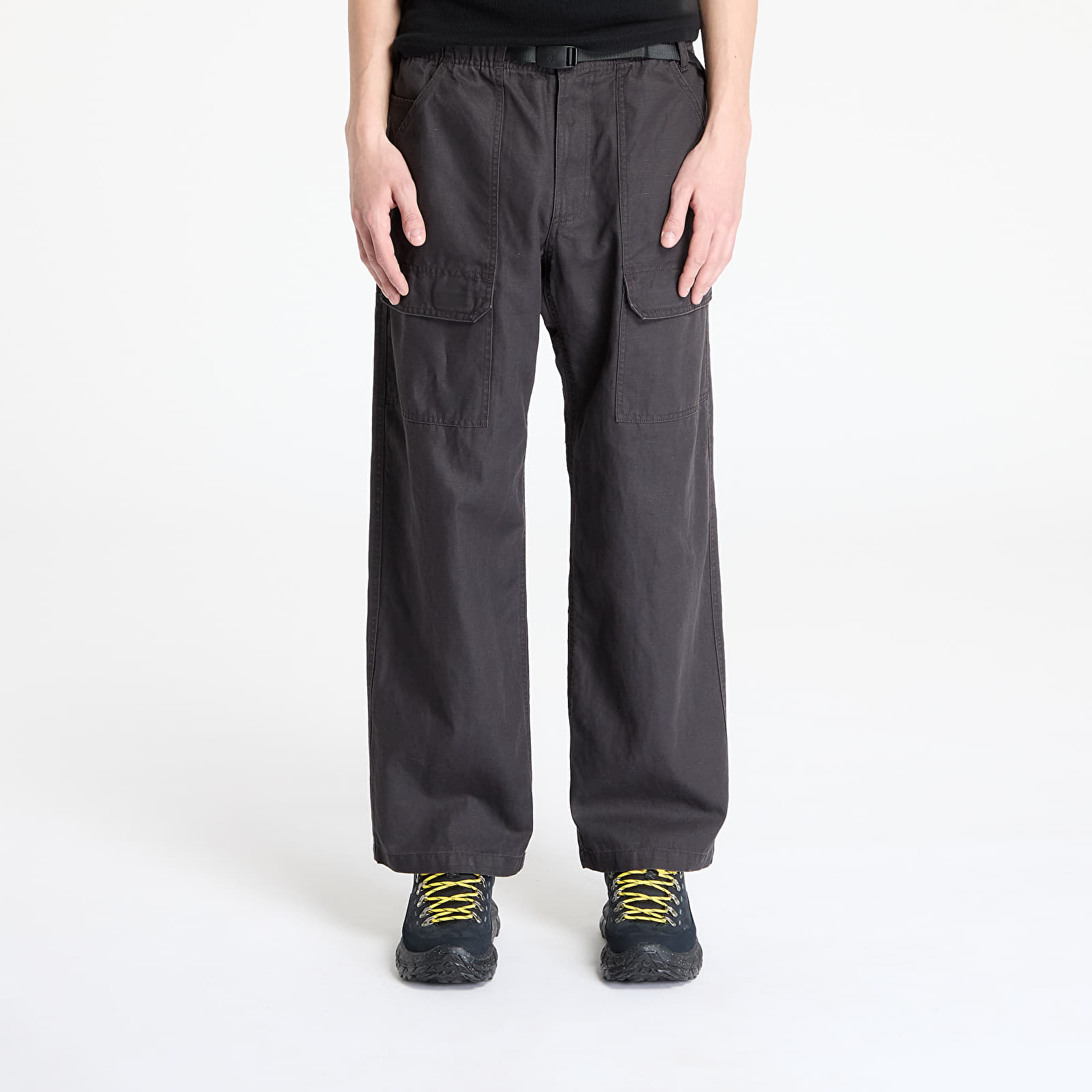 Moške hlače Gramicci Canvas Eqt Pant Deep Brown