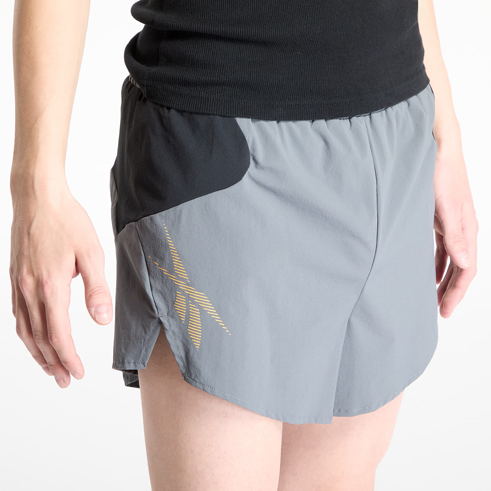 Men's shorts Reebok Run Shorts Grey 3/ Washed Black