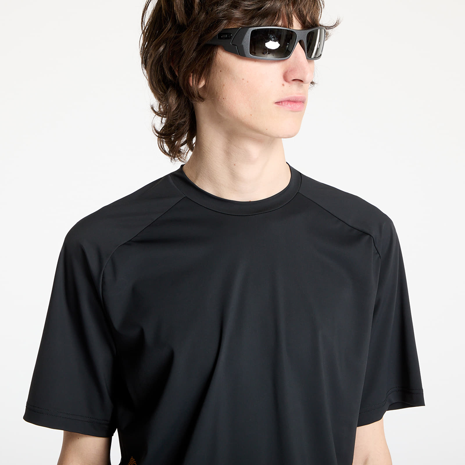 T-Shirts Männer Reebok Run Tee UNISEX Washed Black/ Grey 3