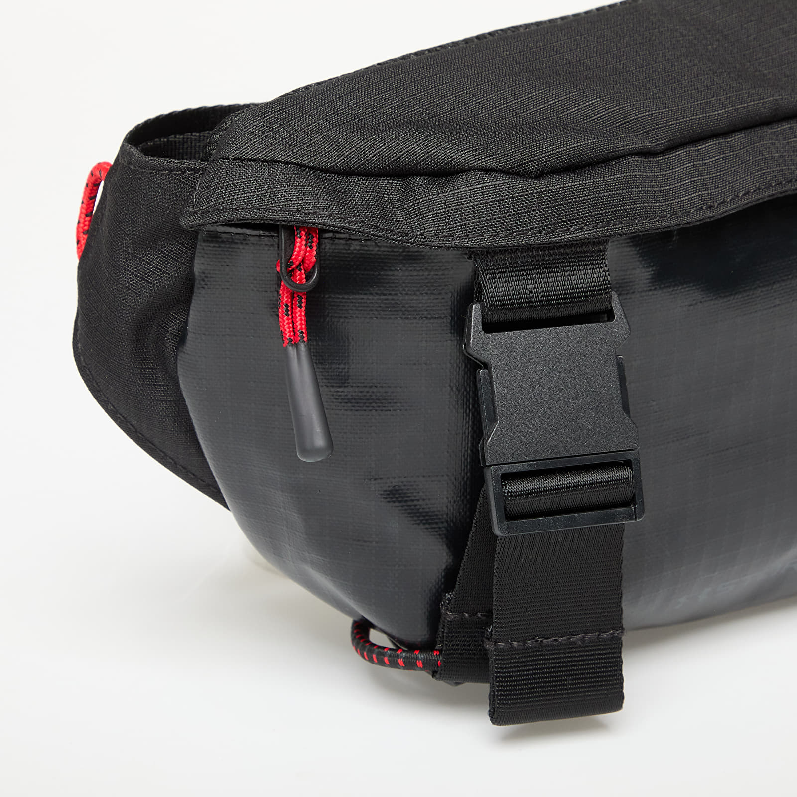 Nierzakken Under Armour Summit Trail Waist Bag Black