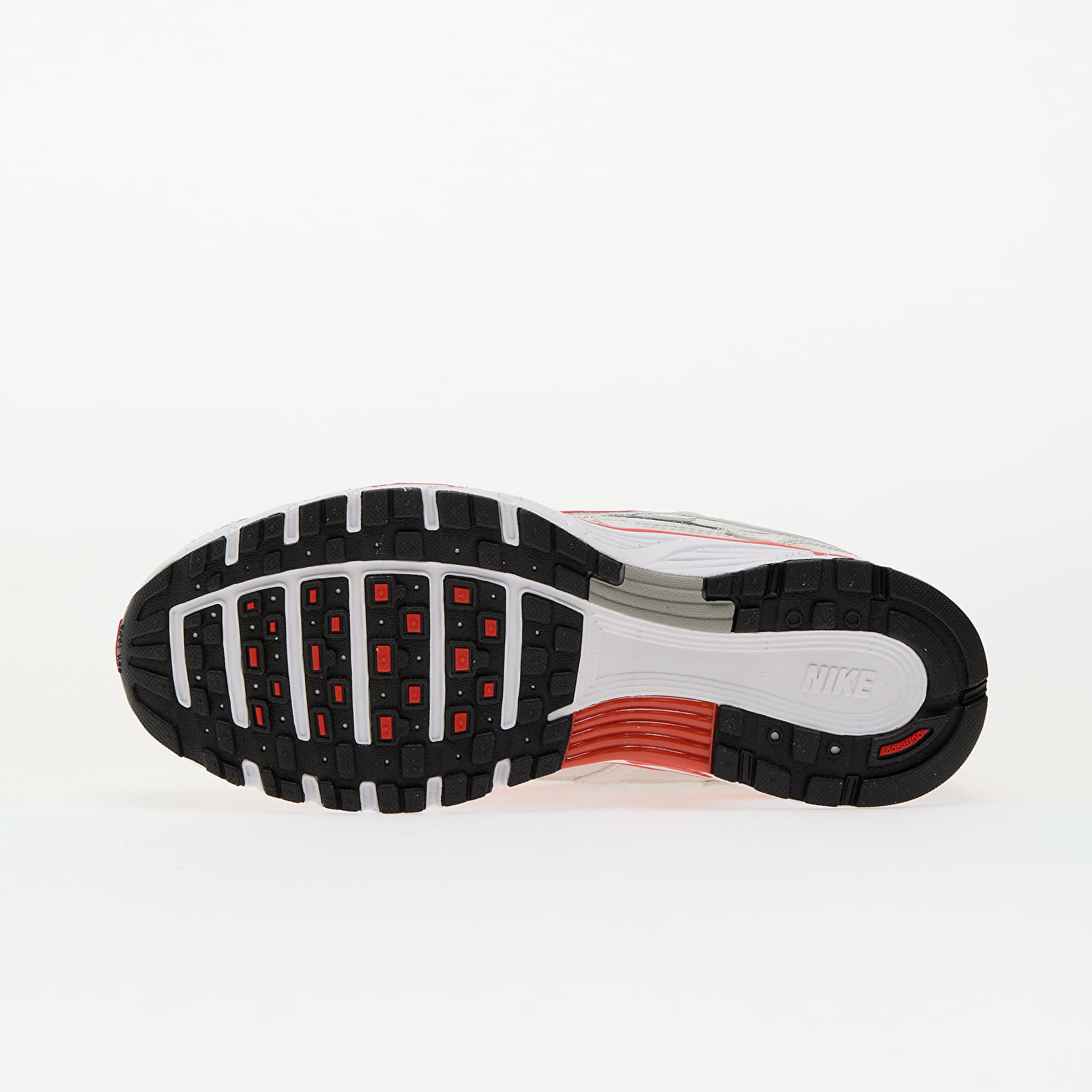 Naiste tossud ja kingad Nike W P-6000 White/ Picante Red-Platinum Tint-Black