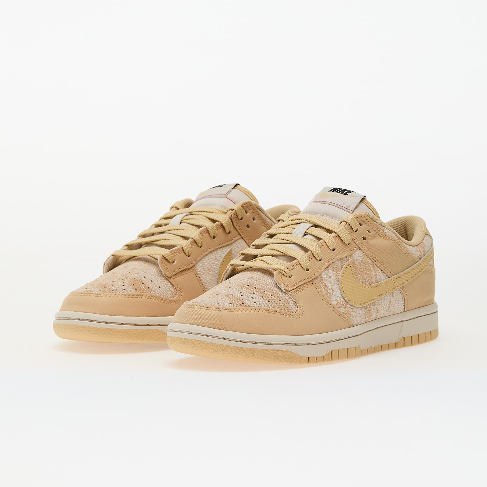 Damesschoenen Nike W Dunk Low Lt Orewood Brn/ Sesame-University Red