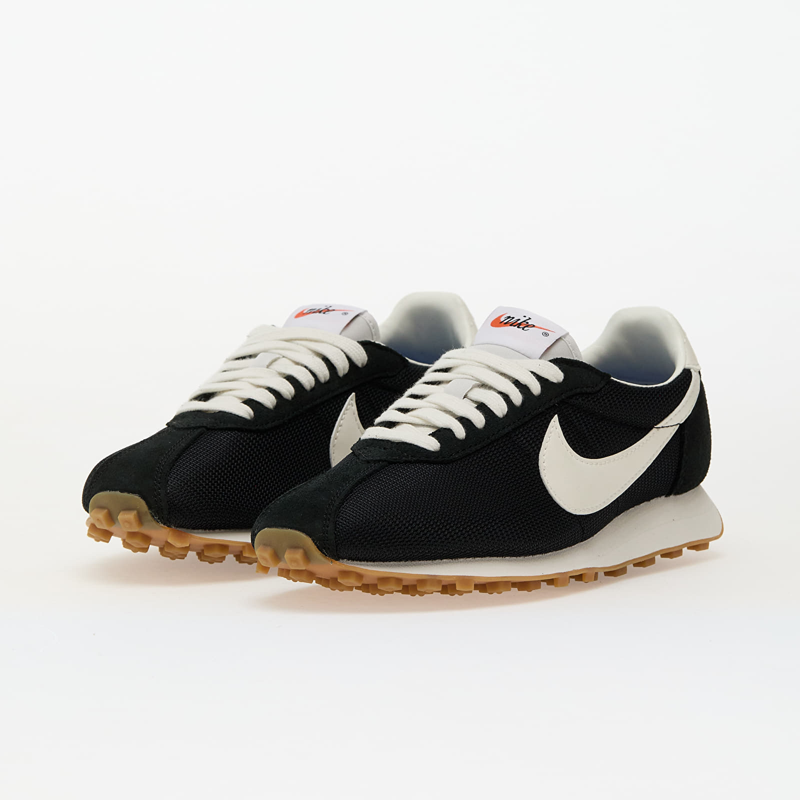 Naiste tossud ja kingad Nike W Ld-1000 Black/ Sail-Safety Orange-Gum Light Brown