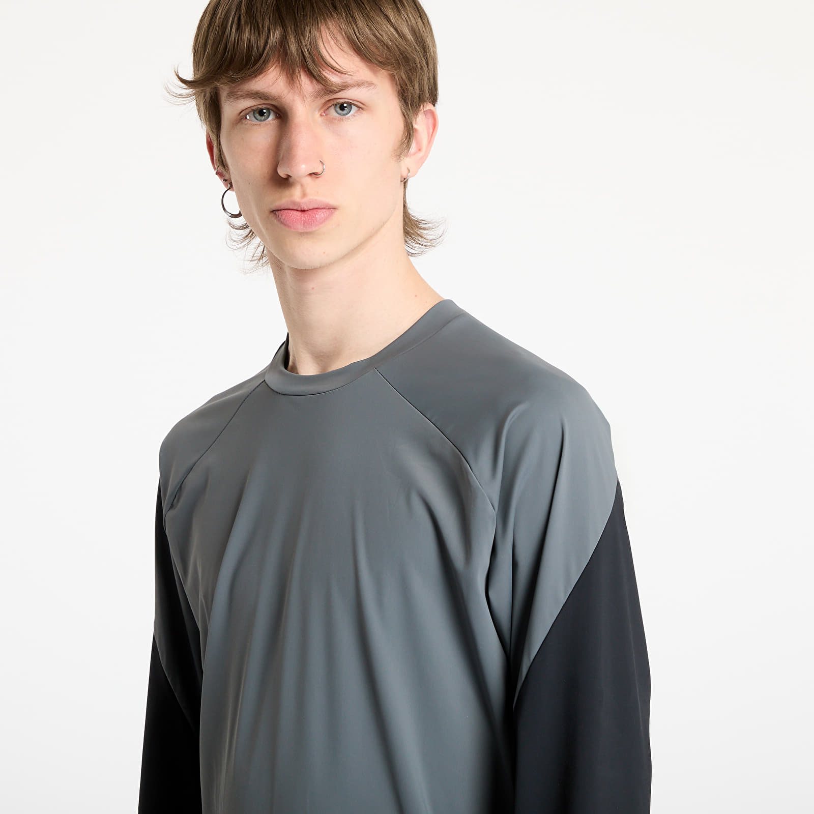 Camisetas hombre Reebok Longsleeve Run Tee UNISEX Grey 3/ Washed Black