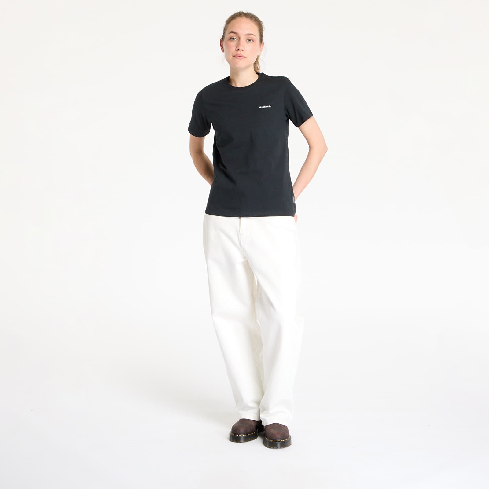 Naiste T-särgid Columbia Boundless Beauty™ Logo Shortsleeve Tee Black/ Linear View