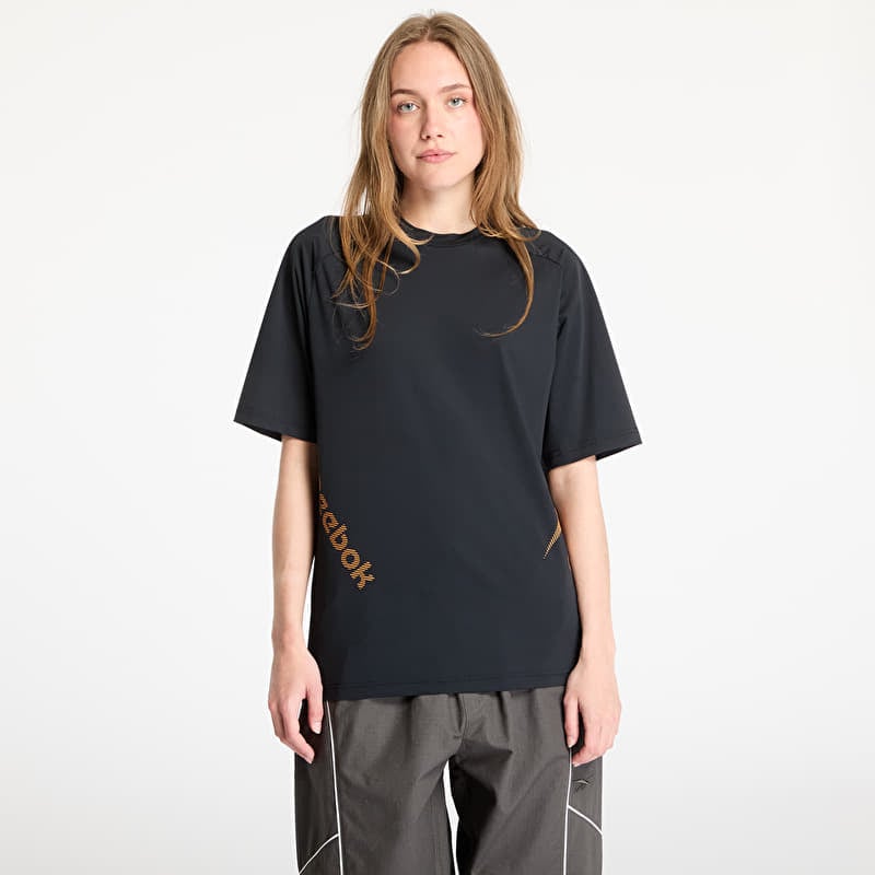T-Shirt Reebok Run Tee UNISEX Washed Black/ Grey 3