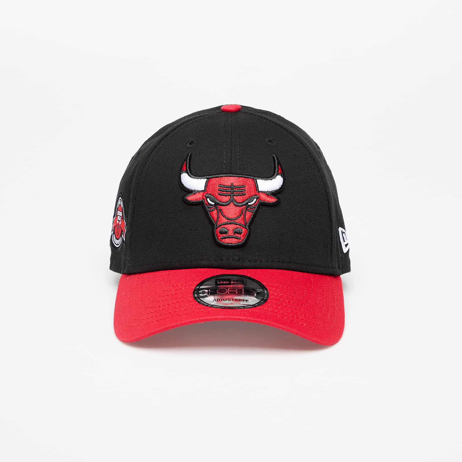 New Era Chicago Bulls 9FORTY Side Patch Adjustable Cap Black/ Fdr Universal