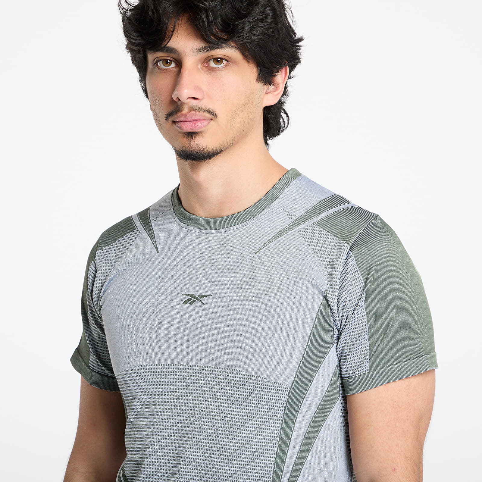 Camisetas hombre Reebok Lab Tech Tee Chalk/ Breakaway Green