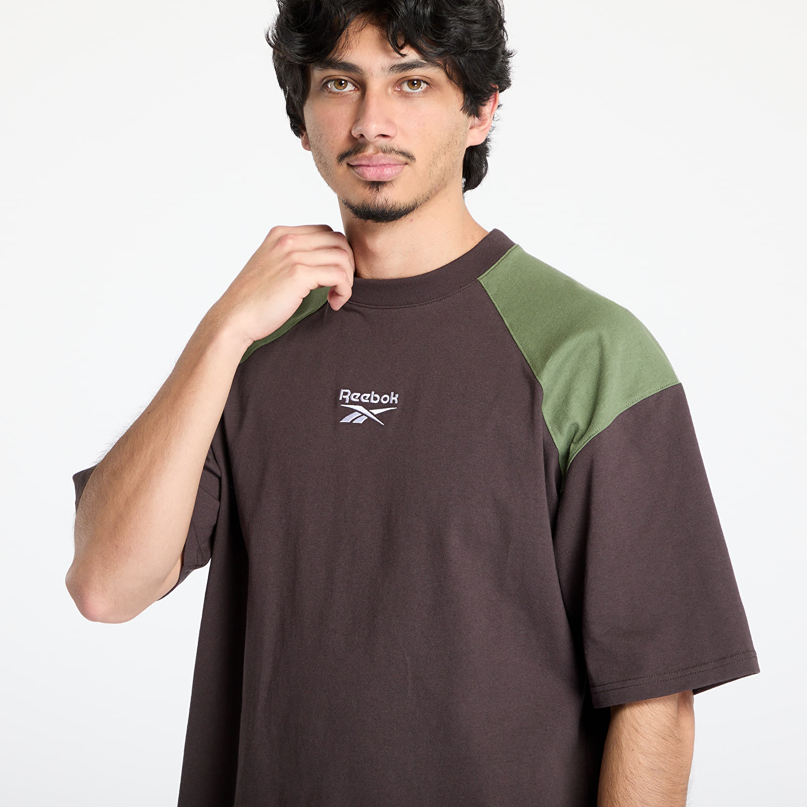T-shirts för män Reebok Cotton Shortsleeve T-Shirt UNISEX Unearthed Brown/ Breakaway Green