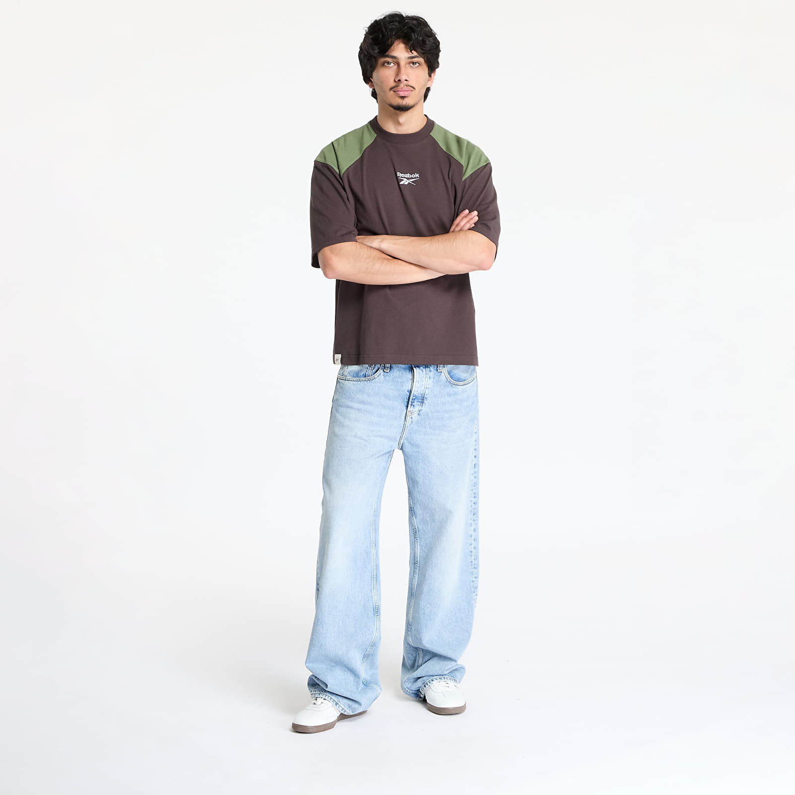 T-shirts för män Reebok Cotton Shortsleeve T-Shirt UNISEX Unearthed Brown/ Breakaway Green