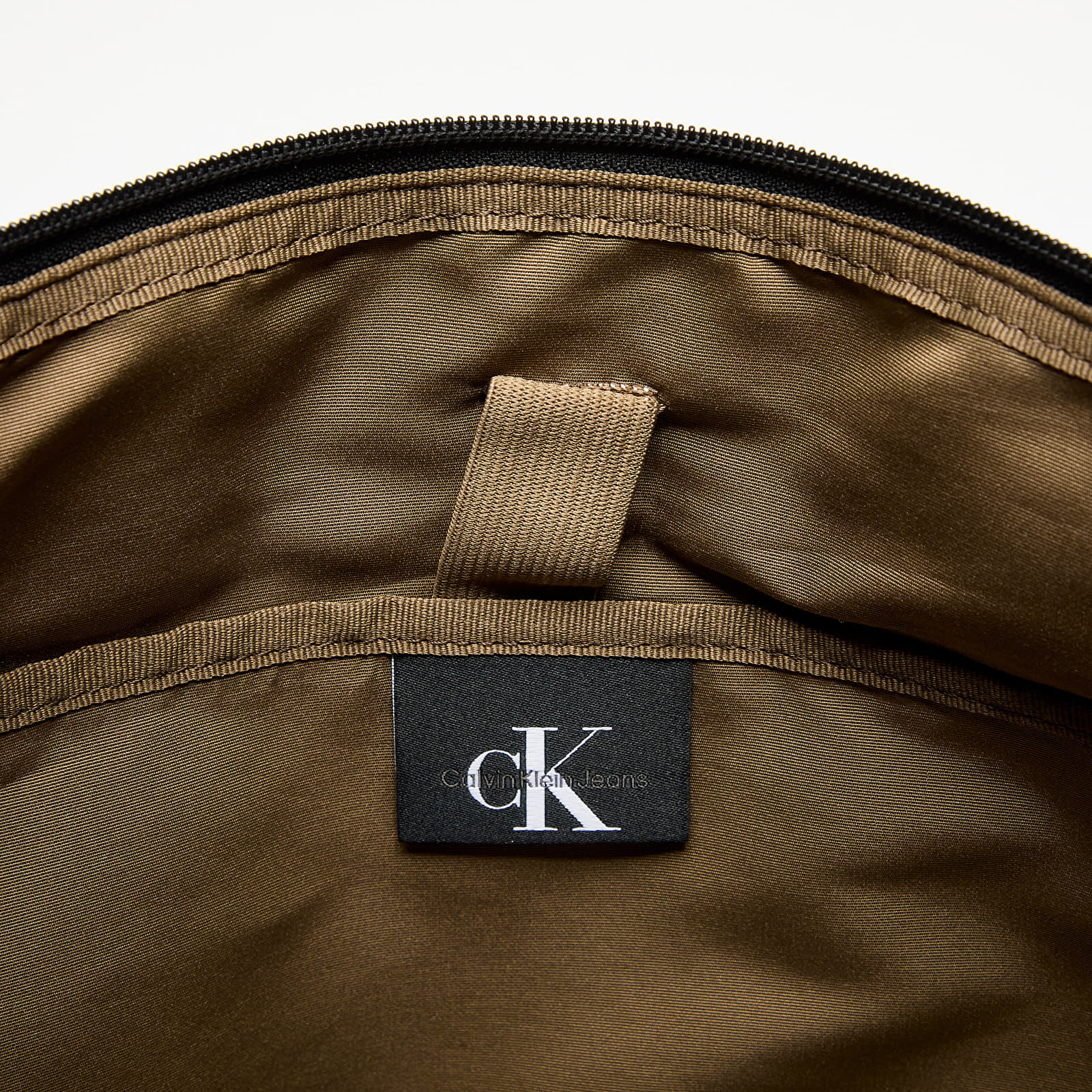 Calvin Klein Jeans Metro Nylon Helmet Bag Black Universal