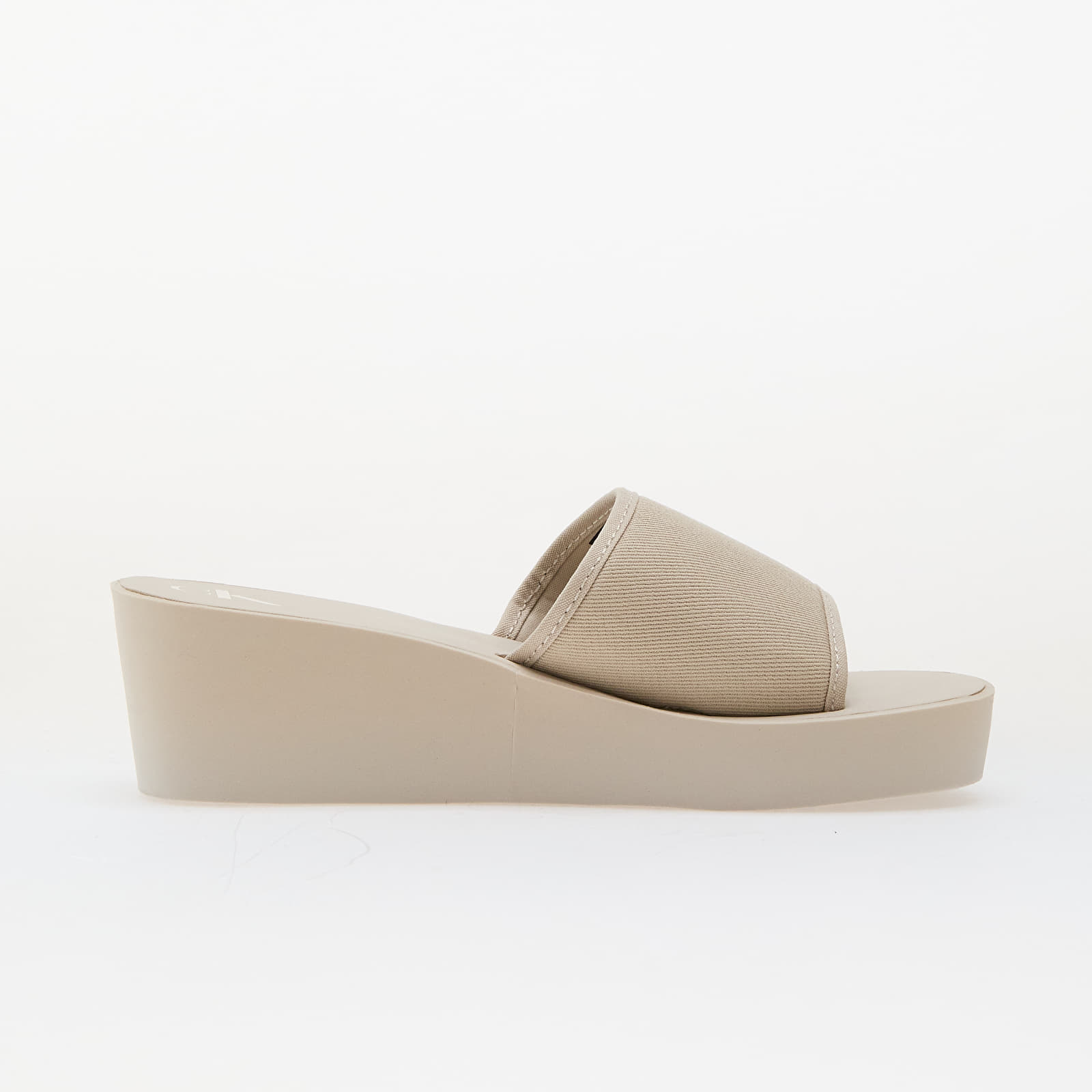 Ženske superge in čevlji Calvin Klein Jeans Beach Wedge Slide Ca Beige