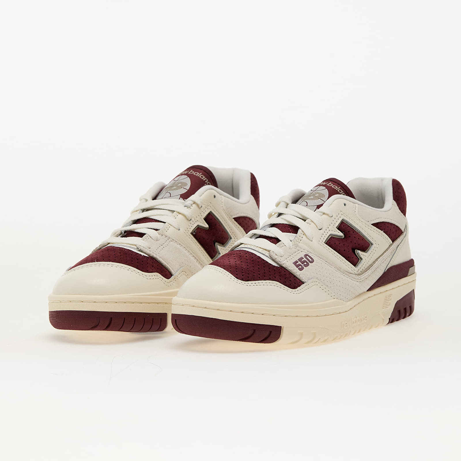 Meeste tossud ja kingad New Balance 550 Sea Salt
