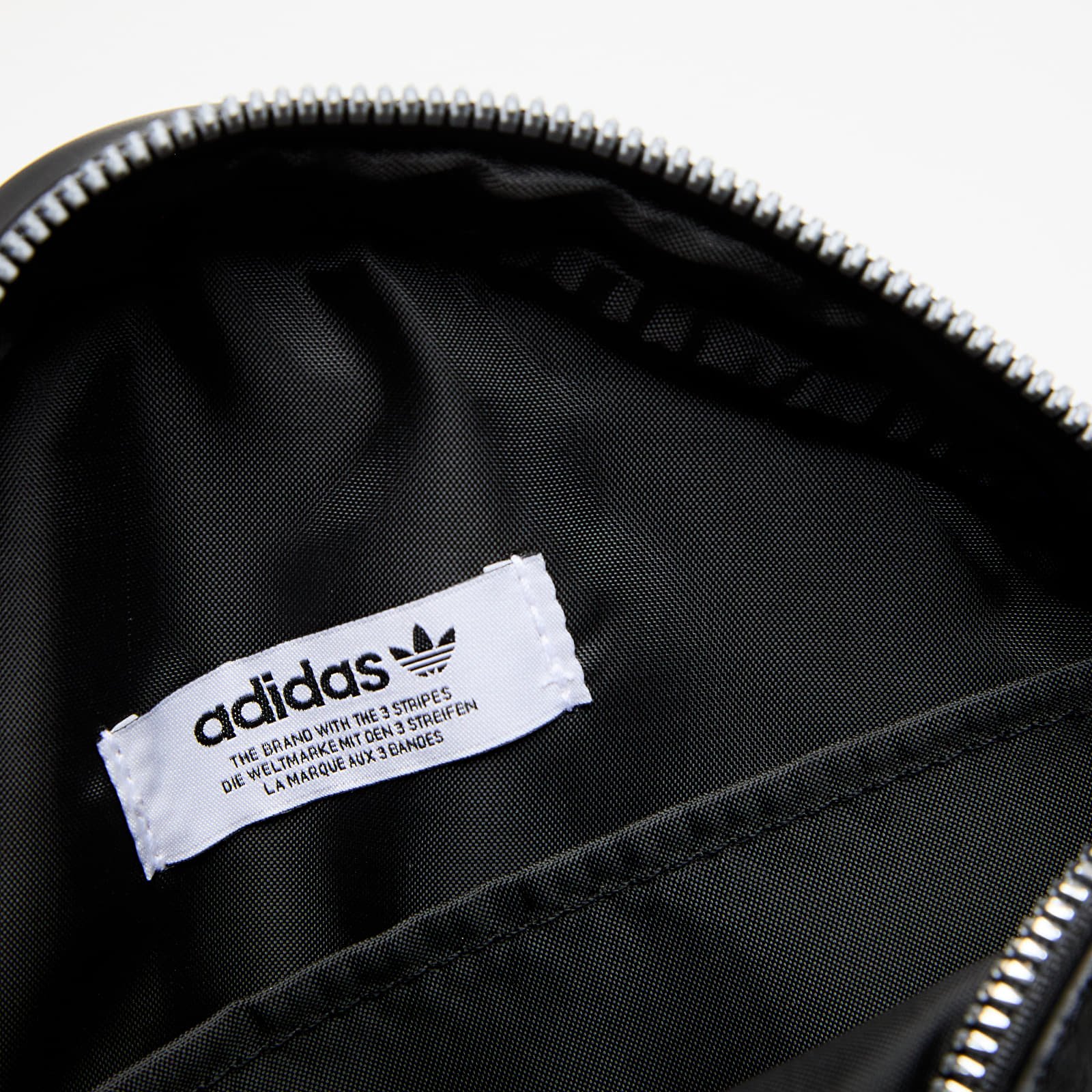 Bolsos bandolera adidas Diamond Shaped Cross Body Bag Black