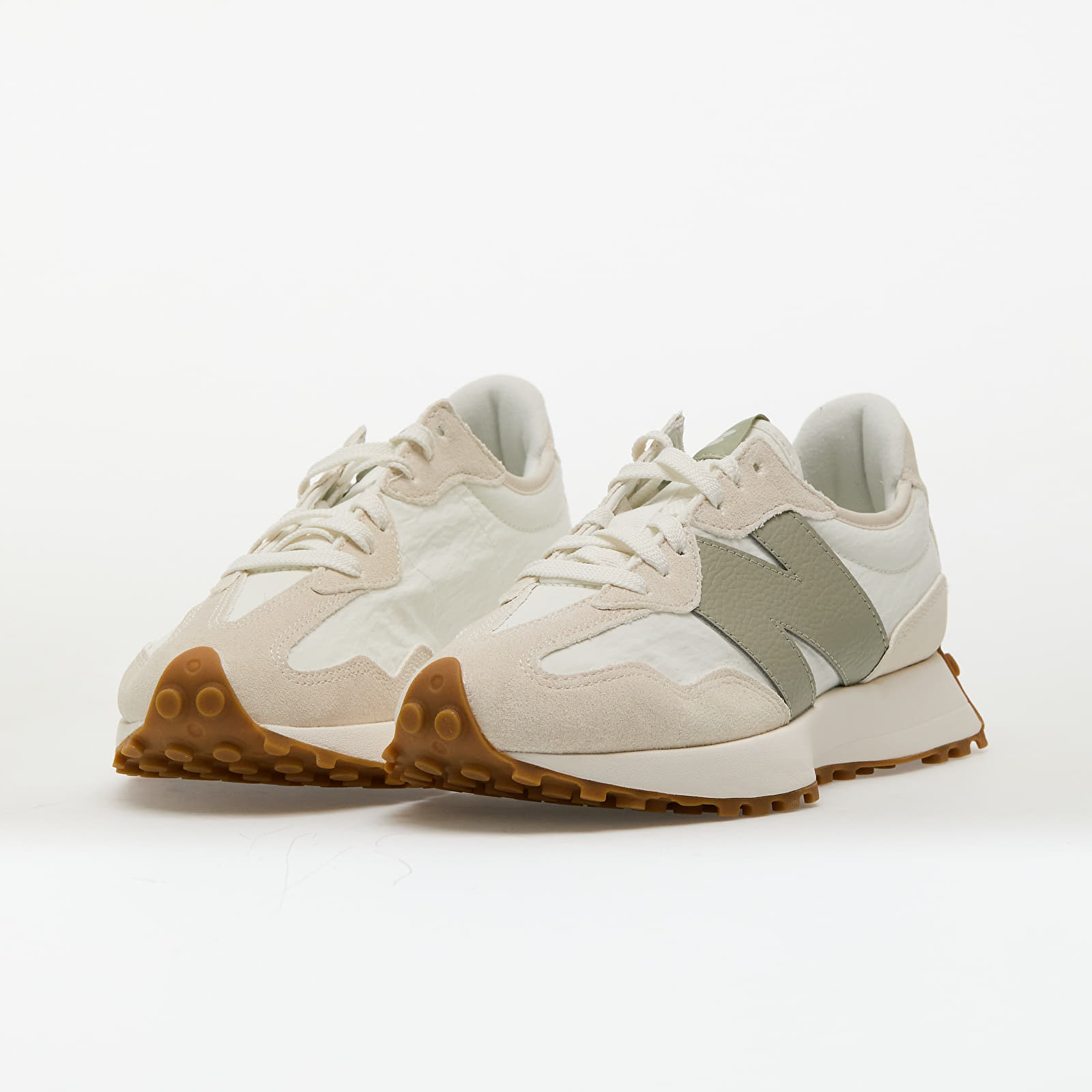 Ženske superge in čevlji New Balance 327 Linen