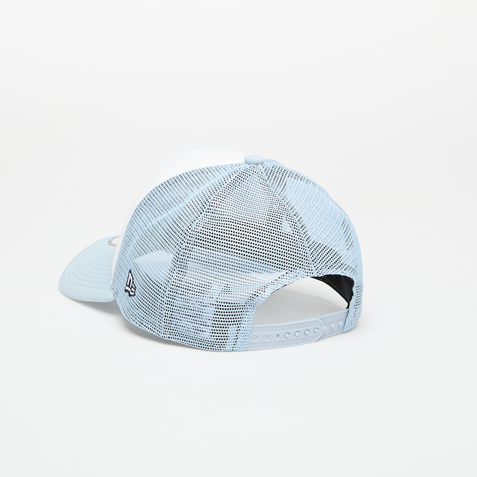 Caps New Era 9FORTY Oval Foam Patch Trucker Cap White/ Pastel blue
