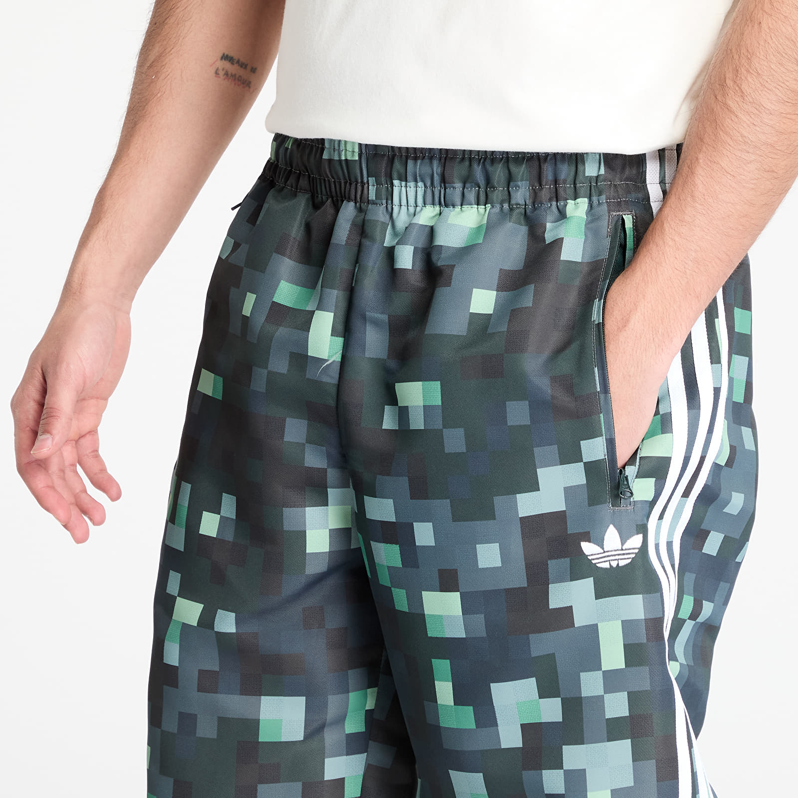 Men's trousers adidas x Minecraft Trackpant Green/ Silver Pebble/ Magic Lime