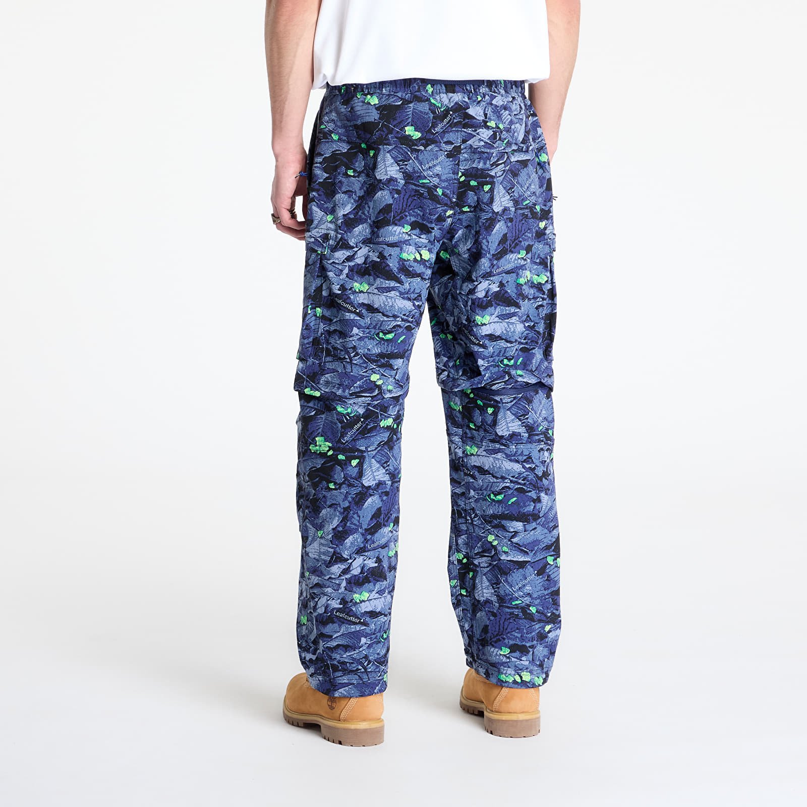 Pantalones de hombre Nike ACG "Smith Summit" Water-Repellent UV Cargo Pants Midnight Navy/ Blue Void/ Summit White