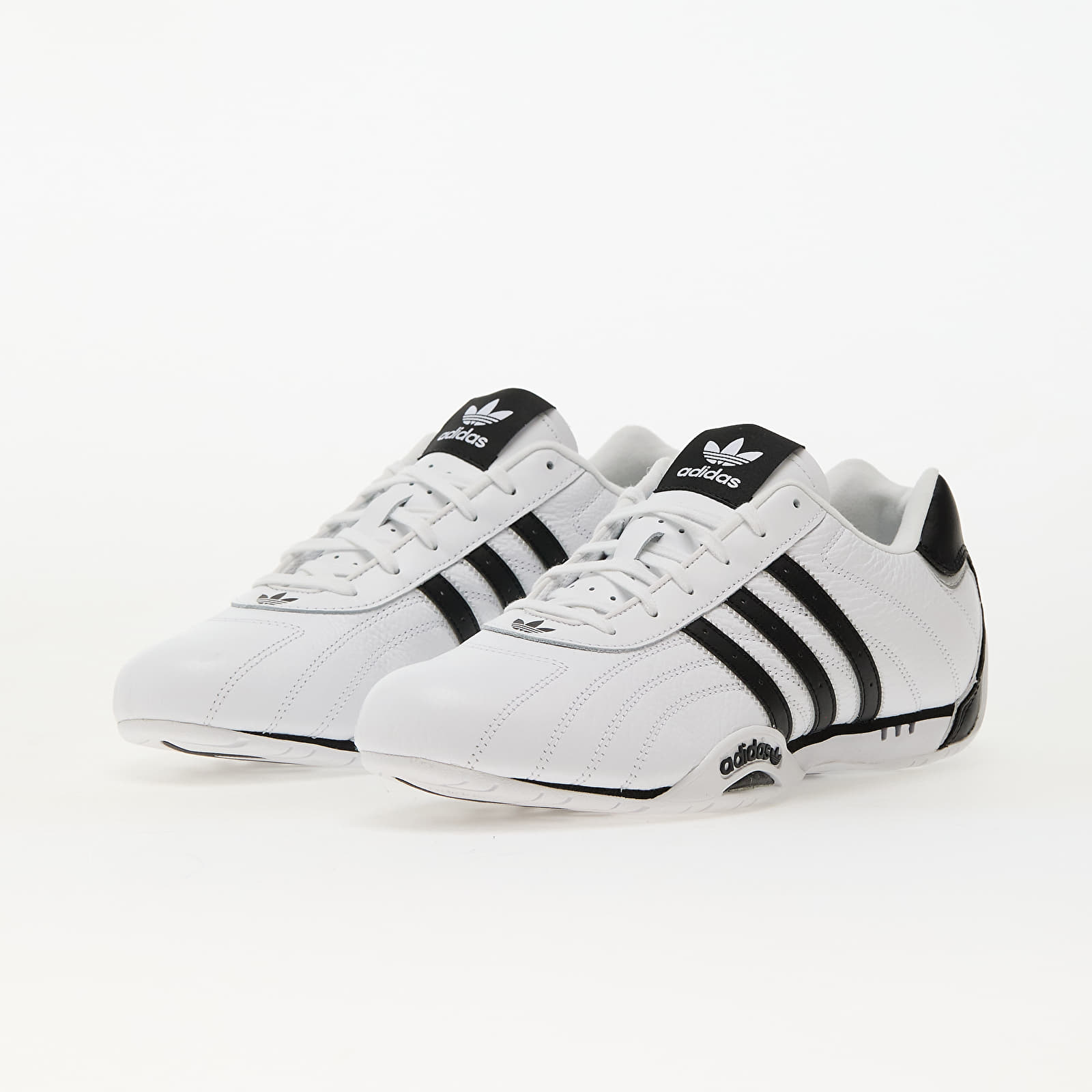 Men's sneakers and shoes adidas Adiracer Lo Ftw White/ Core Black/ Silver Metallic