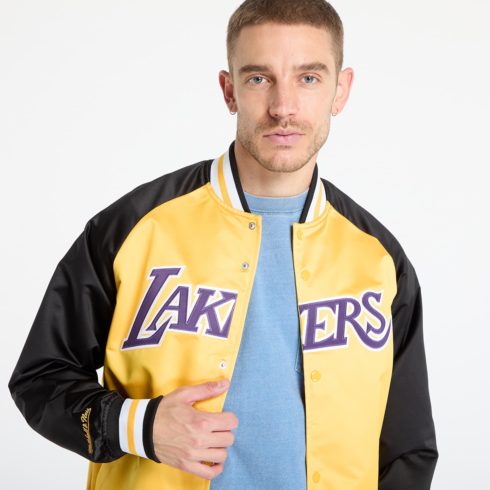 Joped Mitchell & Ness NBA Double Clutch Lw Satin Jacket Vintage Logo Lakers Black/ Gold