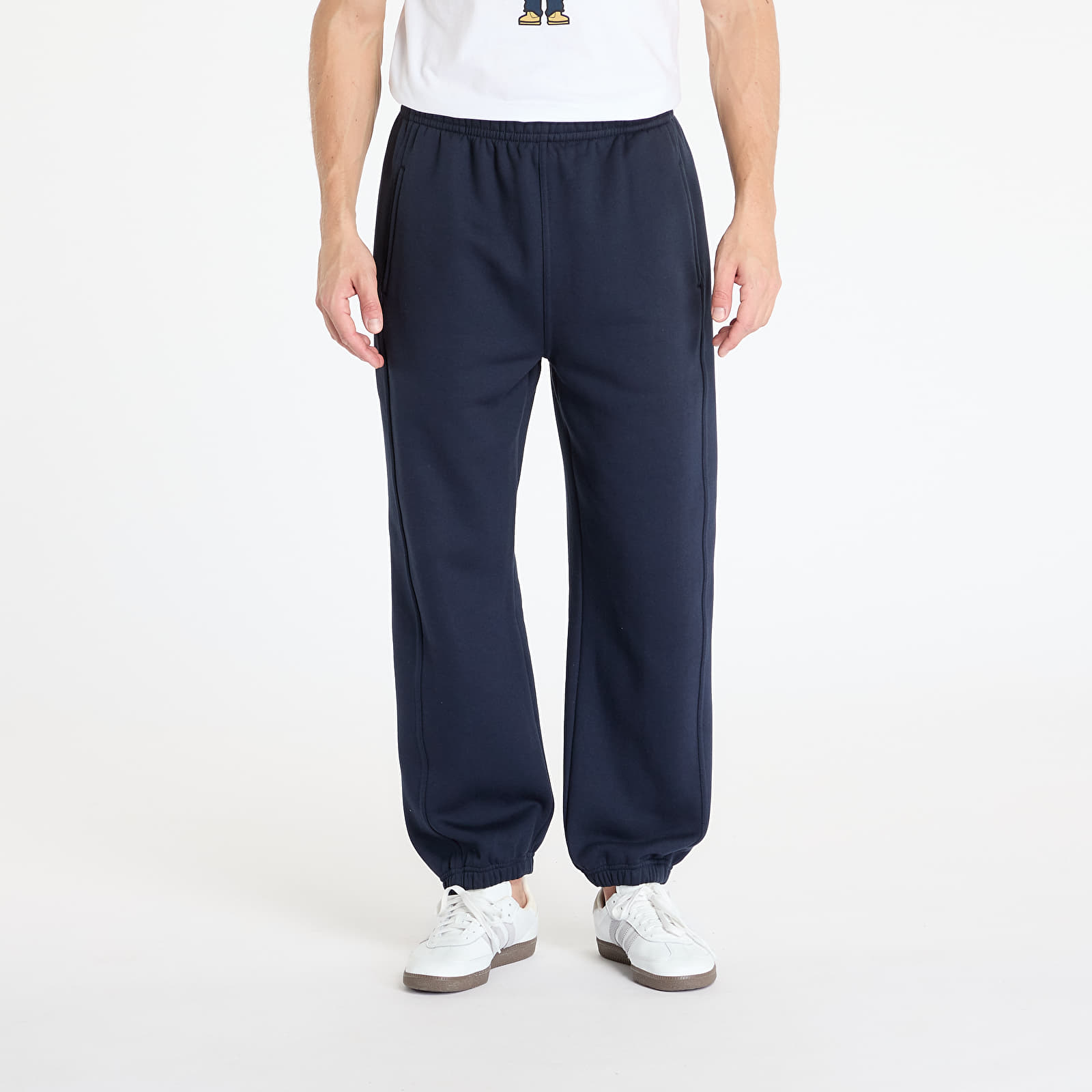 Spodnie dresowe Urban Classics Blank Train Navy