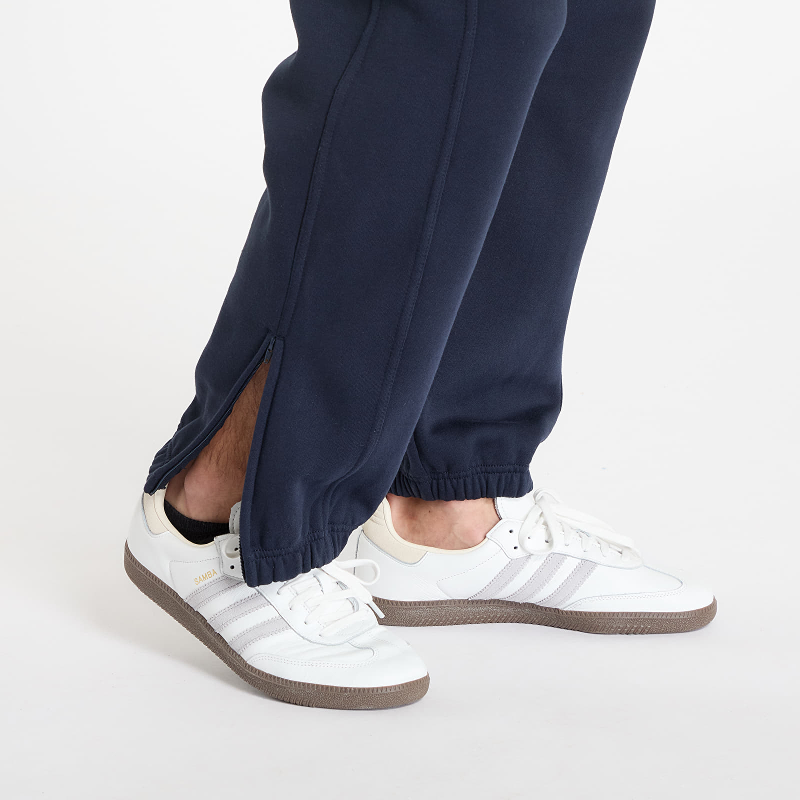 Spodnie dresowe Urban Classics Blank Train Navy