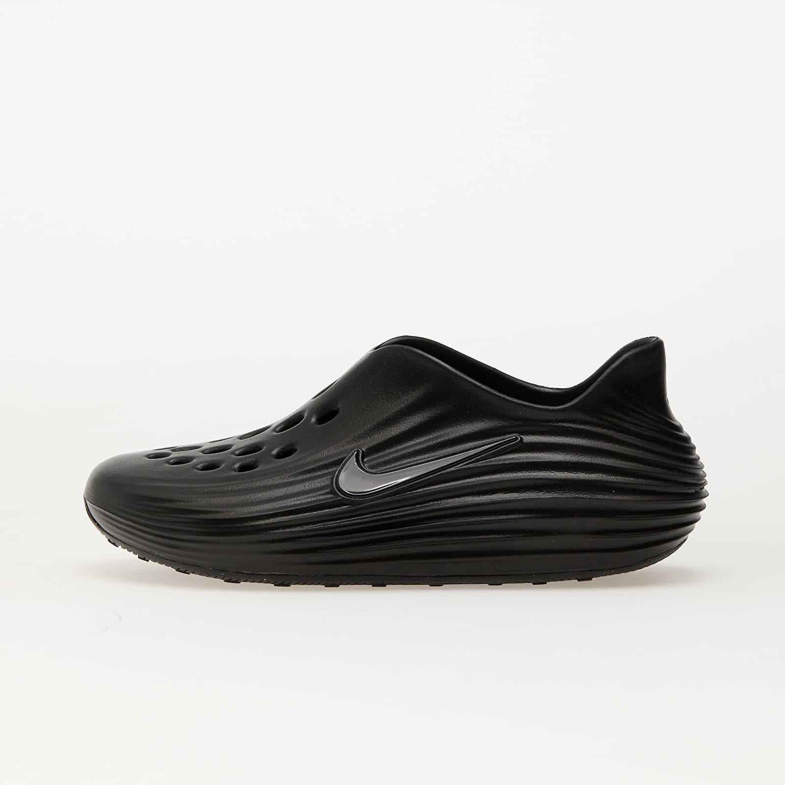 Vīriešu čības un apavi Nike Reactx Rejuven8 Black/ Black-Black