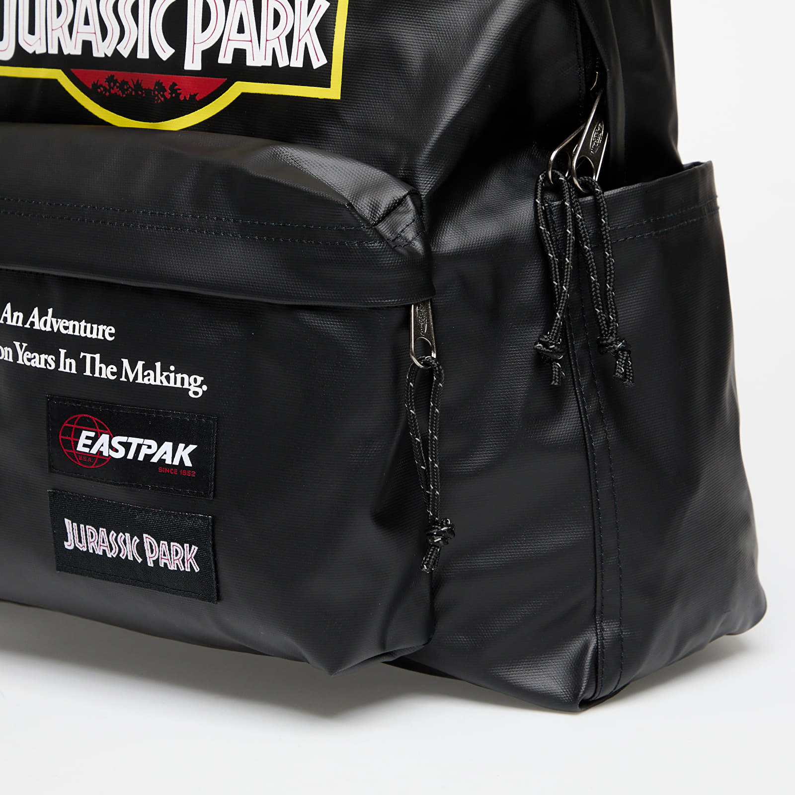 Meeste seljakotid EASTPAK Day Pak'r JP Poster Backpack Black