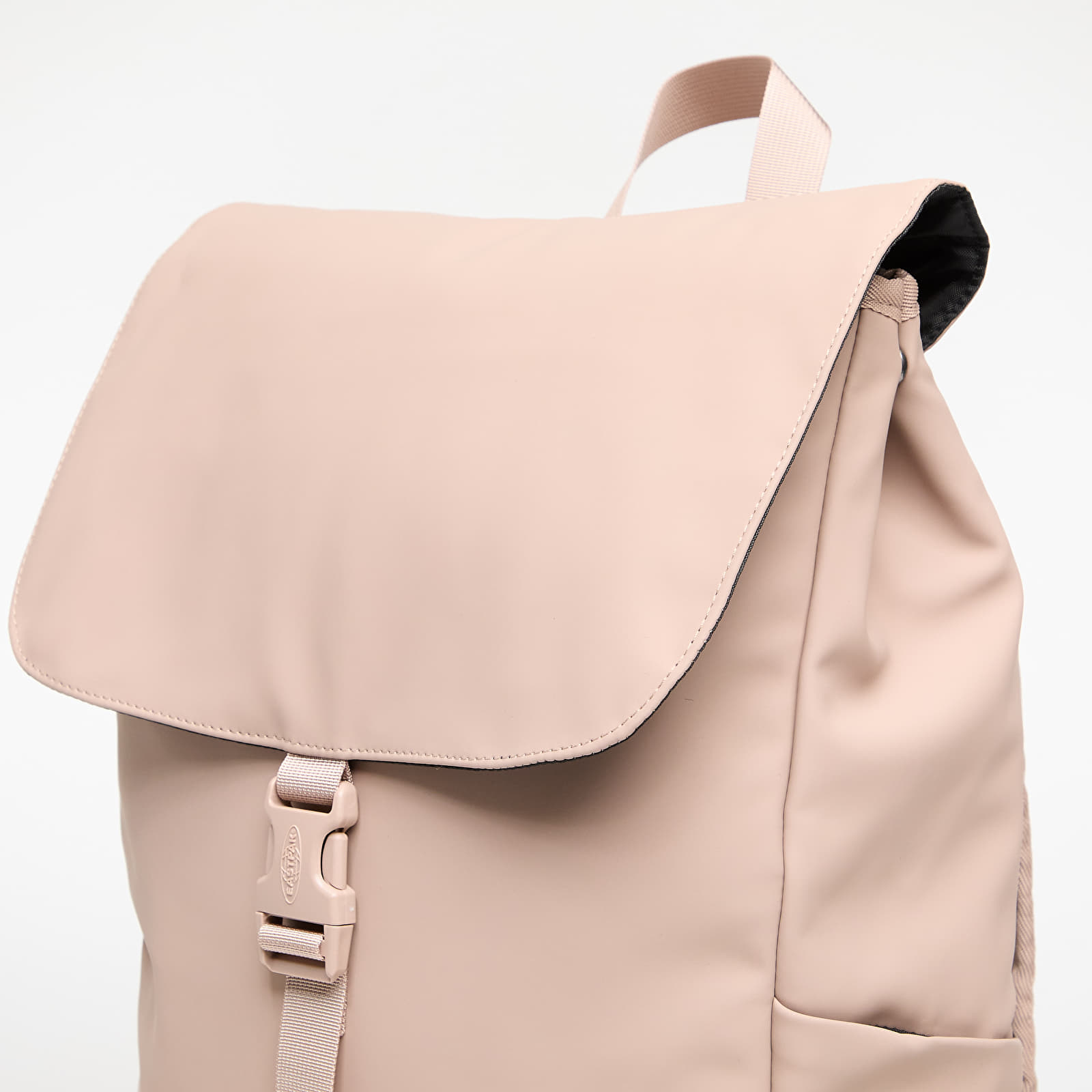 Mochilas para hombre EASTPAK Yarin Backpack Matsand