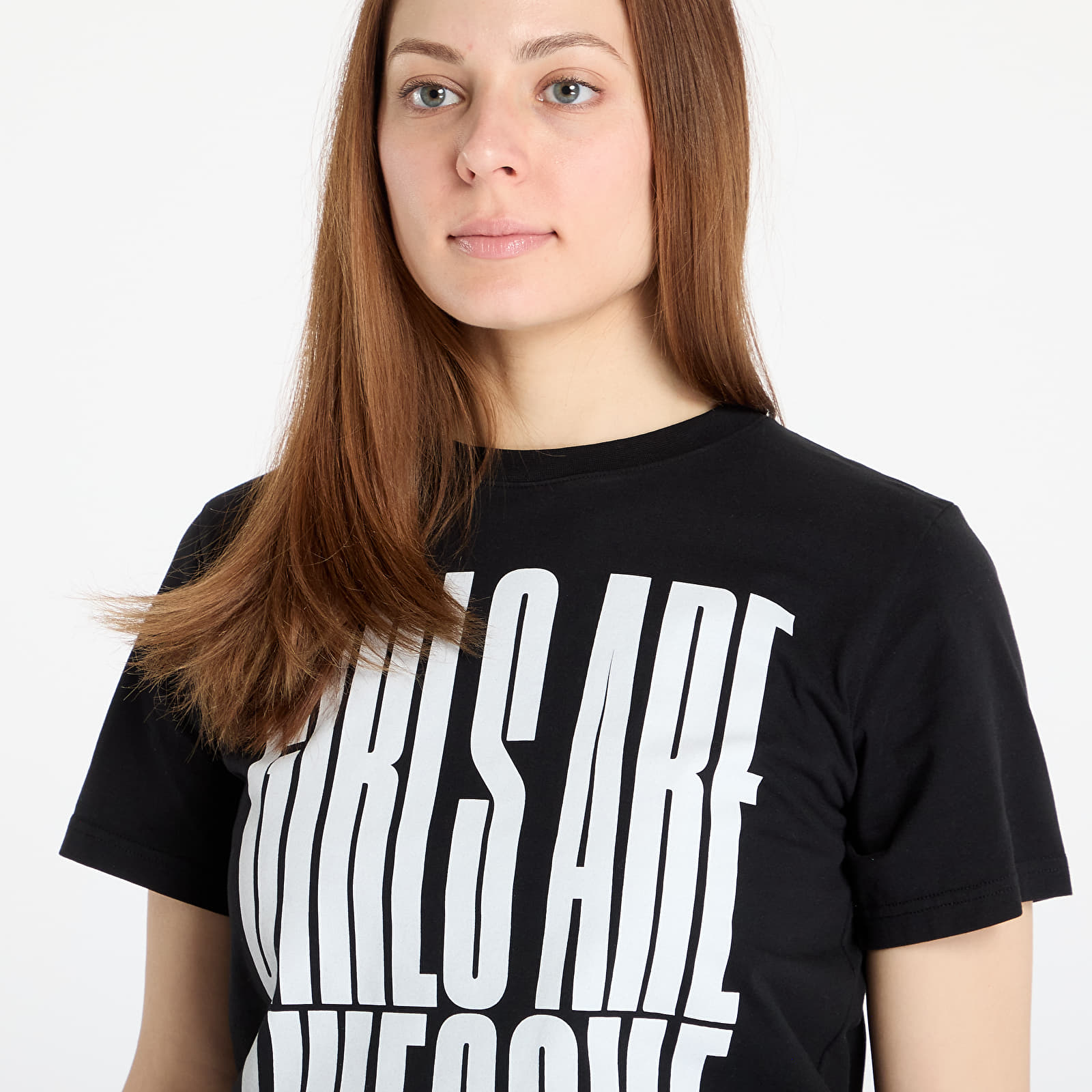 Trička Girls Are Awesome Stand Tall Tee Black
