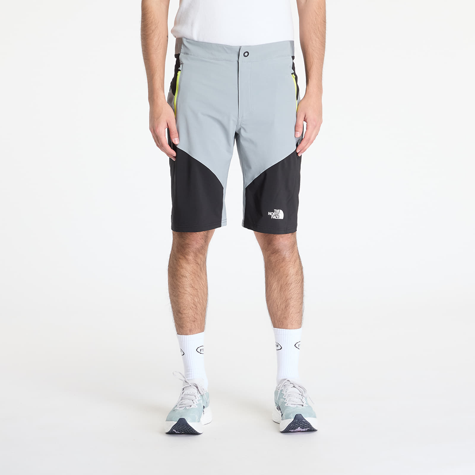 The North Face Felik Slim Tapered Short Monument Grey/ TNF Black 36