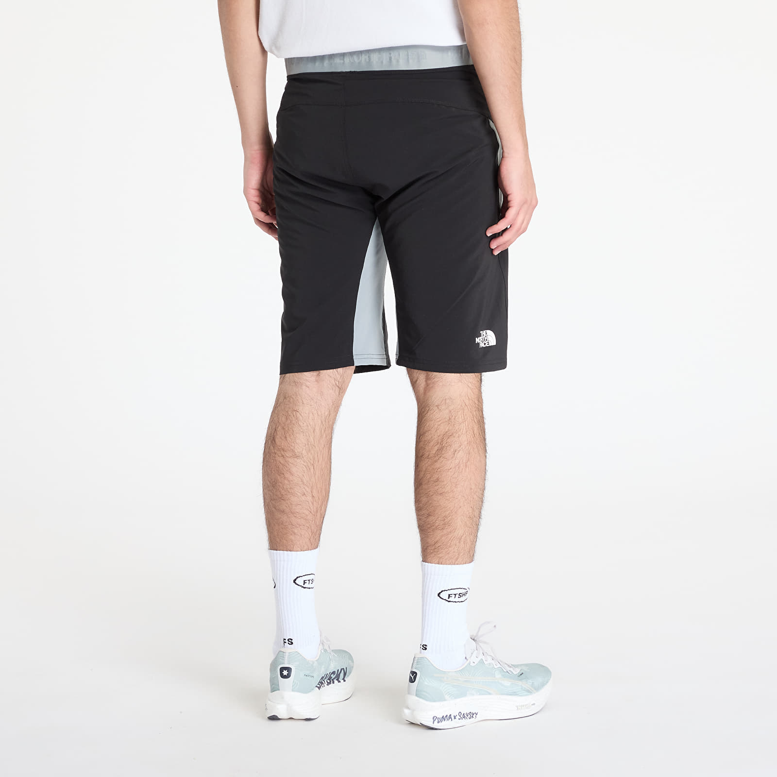 Meeste lühikesed püksid The North Face Felik Slim Tapered Short Monument Grey/ TNF Black