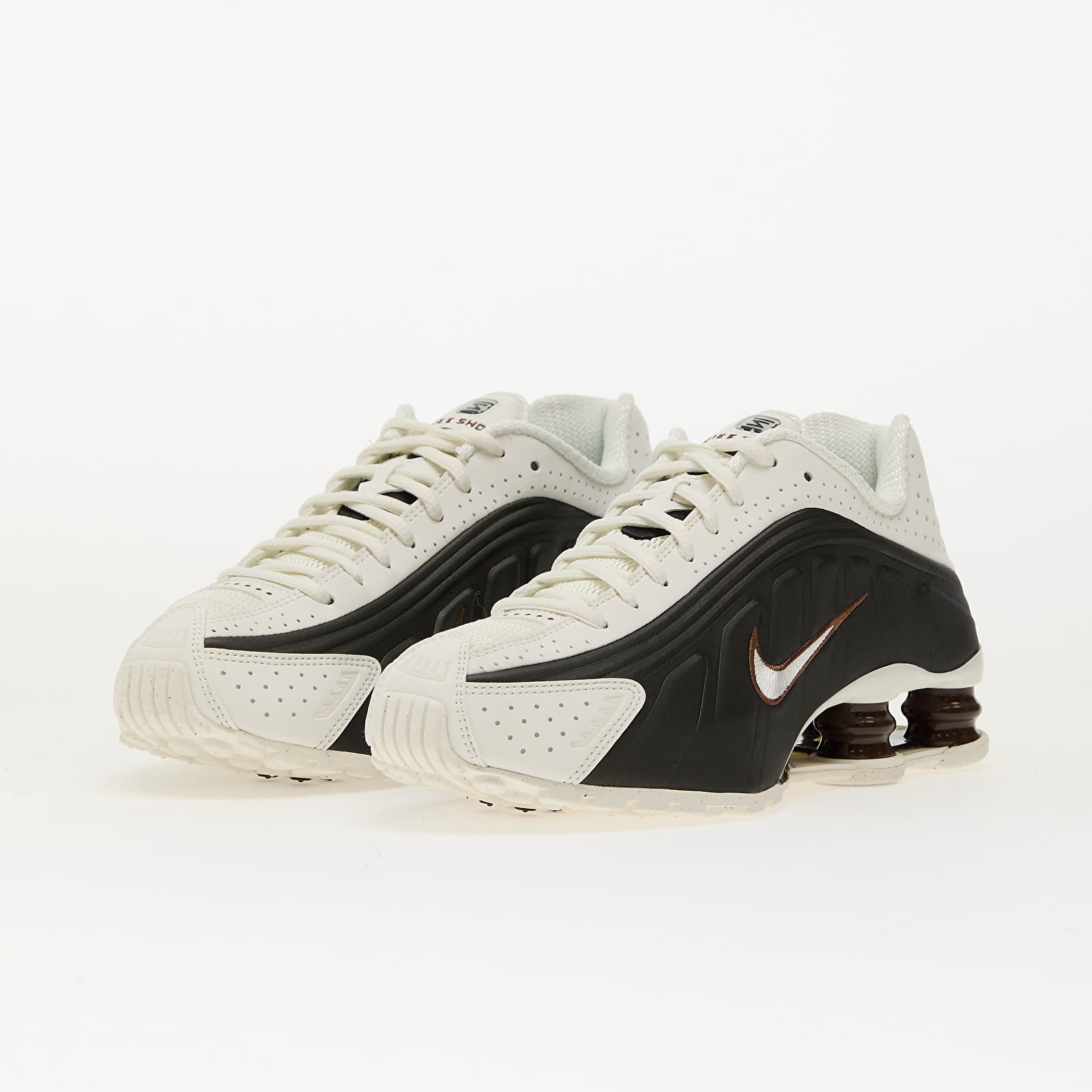 Γυναικεία παπούτσια Nike W Shox R4 Sail/ Sail-Black-Fauna Brown