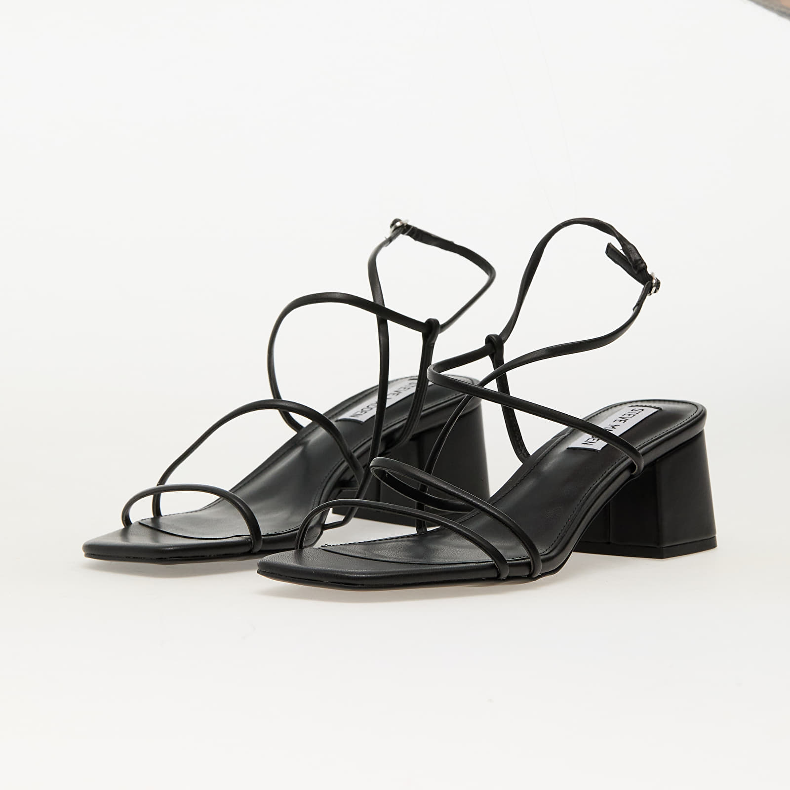Women's sneakers and shoes Steve Madden Remmi Black