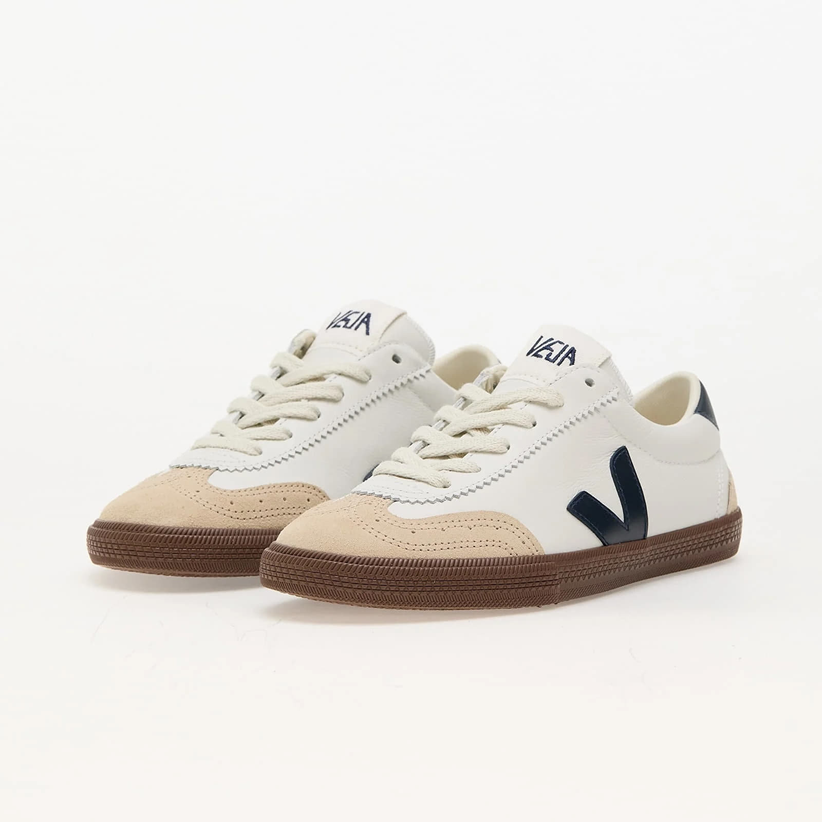 Women's sneakers and shoes Veja W Volley White Nautico Bark
