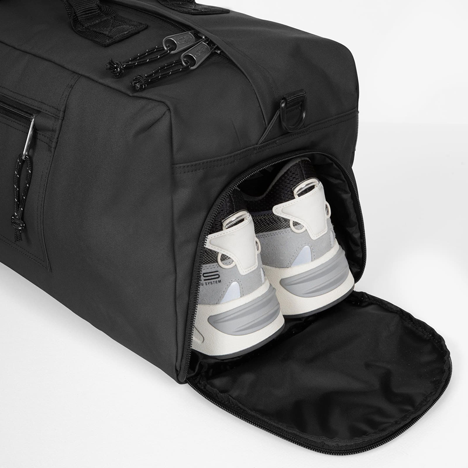 Õlakotid EASTPAK Duffl'r L Bag Black