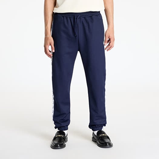 Tepláky FRED PERRY Taped Track Pant Carbon Blue